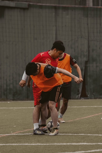 湖人三连胜灰熊, 快船坐收渔利, 西部排名与31日赛程解析.