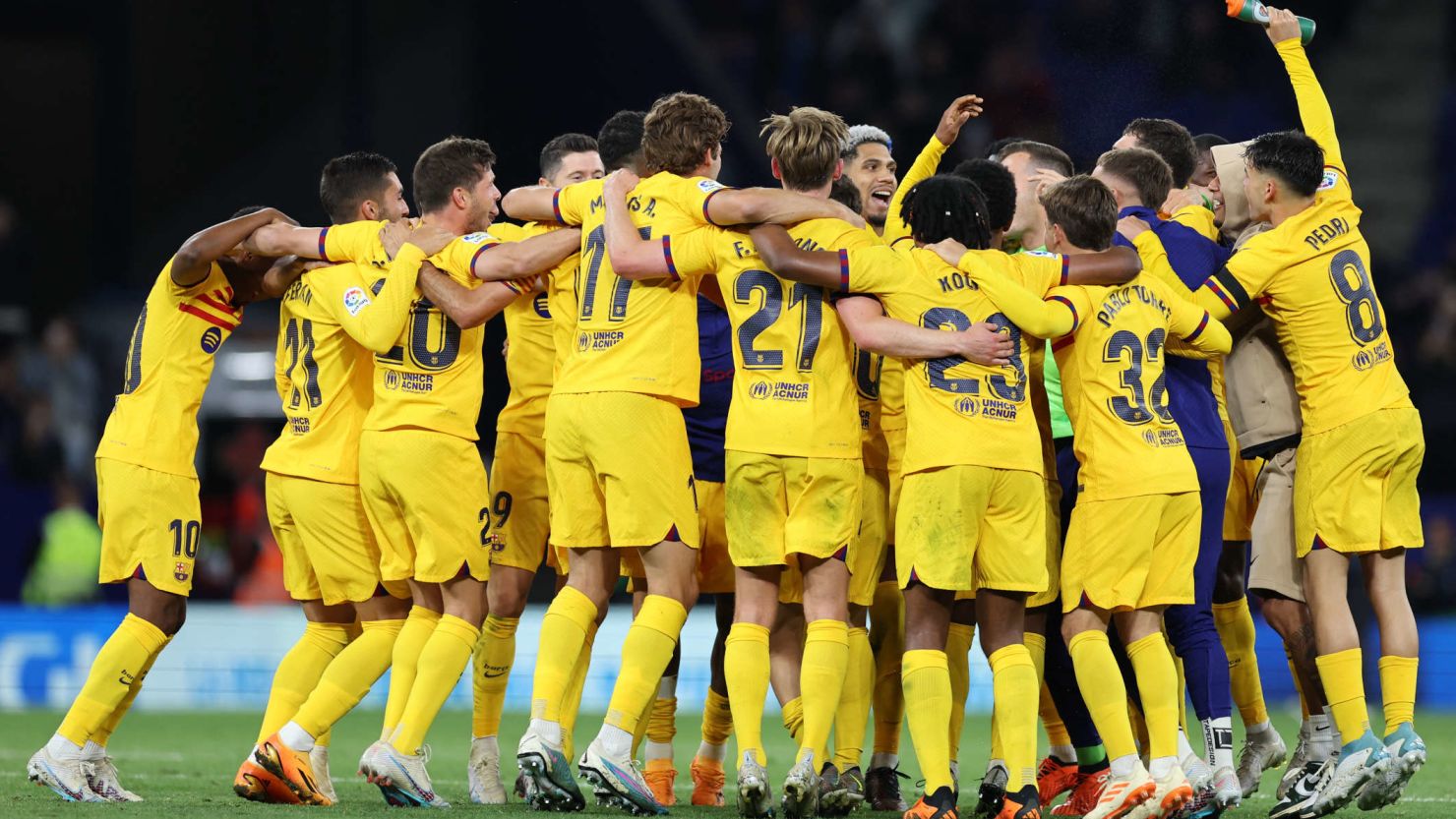 引了眾多關 引了眾多關